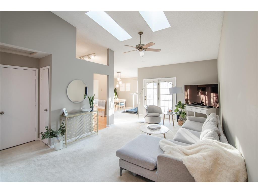 7357 W 110th Street Bloomington MN 55438 6367860 image1