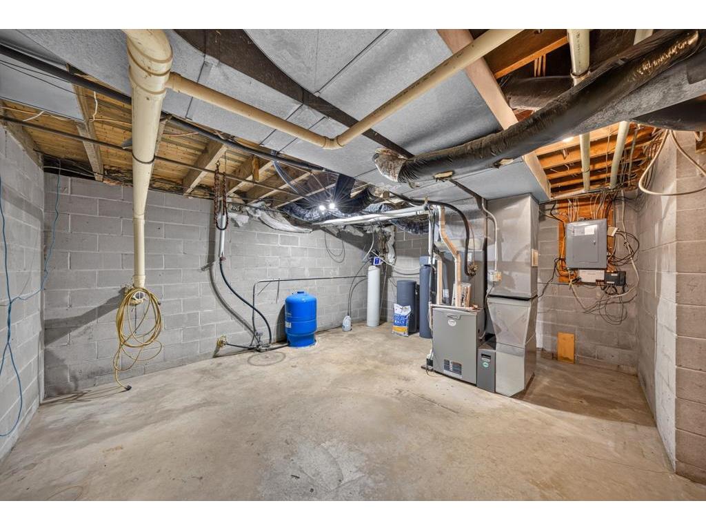 73584 260th Avenue Hayfield MN 55940 7098983 image40