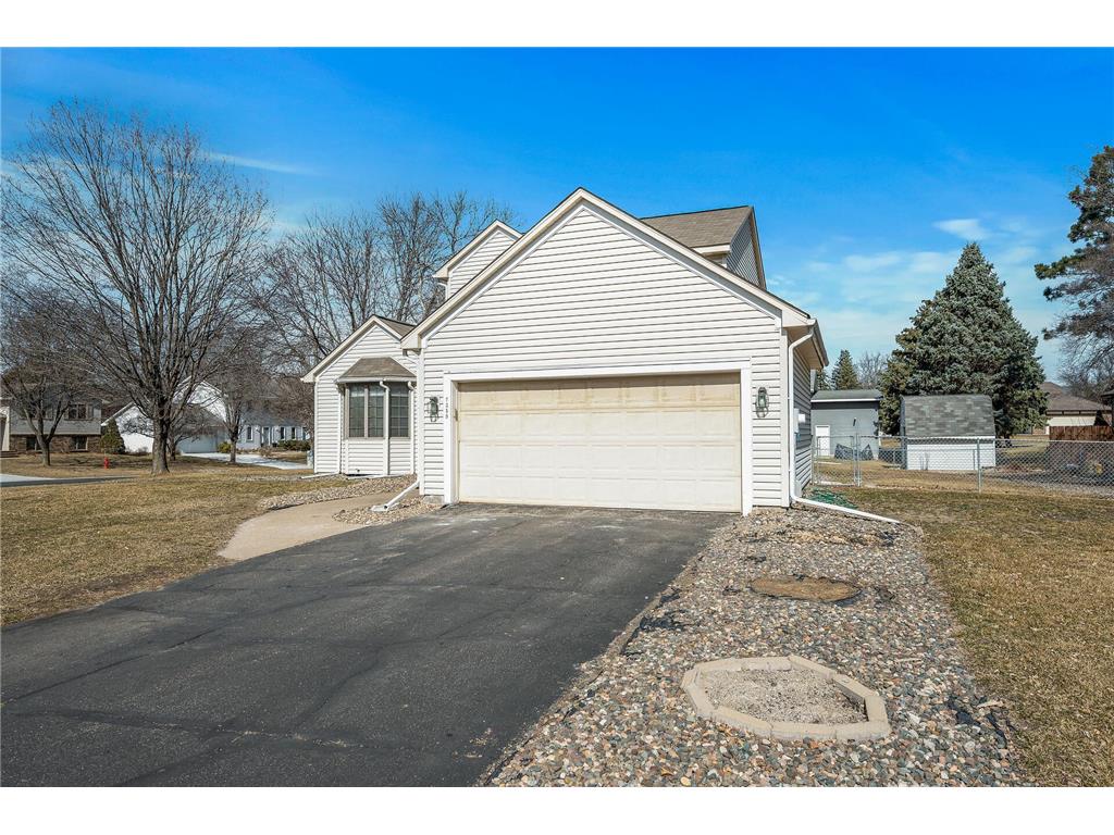 7359 Parkview Terrace Mounds View MN 55112 6502299 image1