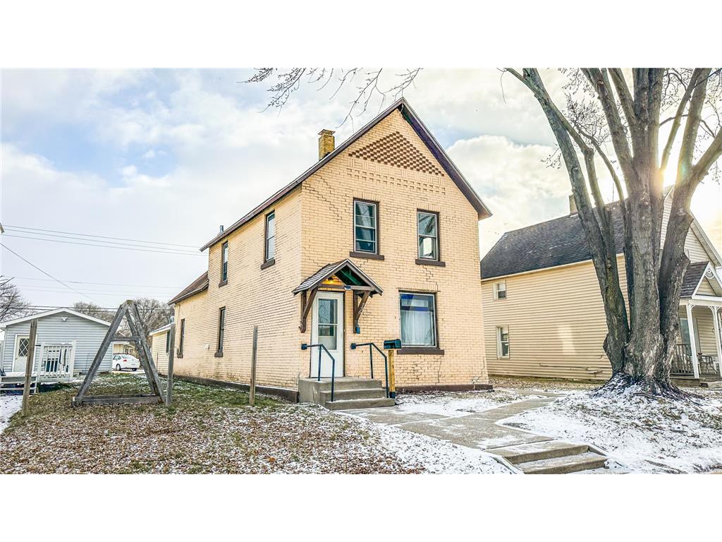 736 18th Avenue S Saint Cloud MN 56301 6629817 image1