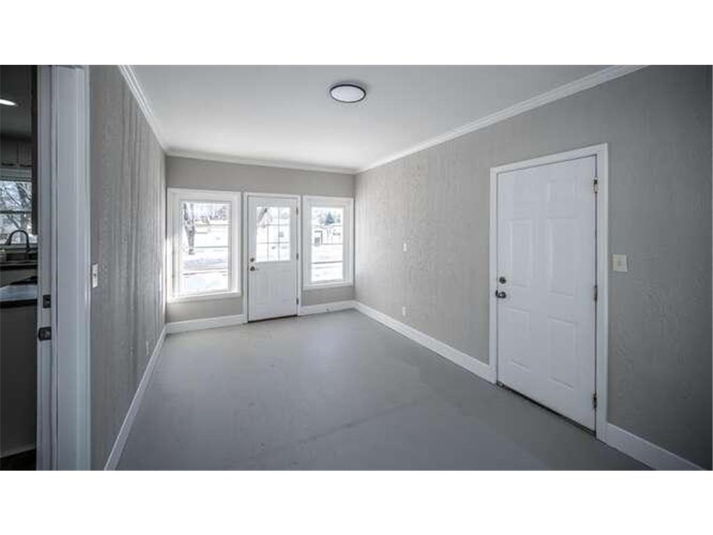 736 3rd Avenue E Shakopee MN 55379 7005449 image14