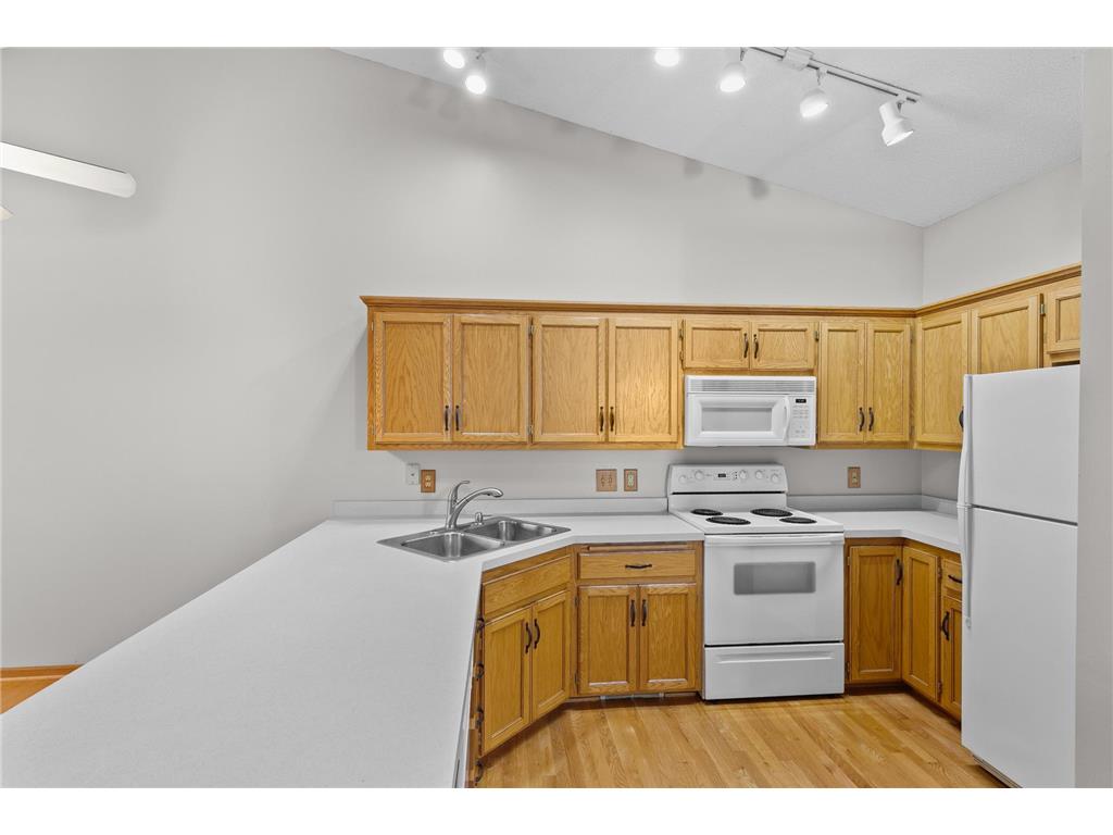 736 86th Lane NW Coon Rapids MN 55433 7093663 image3