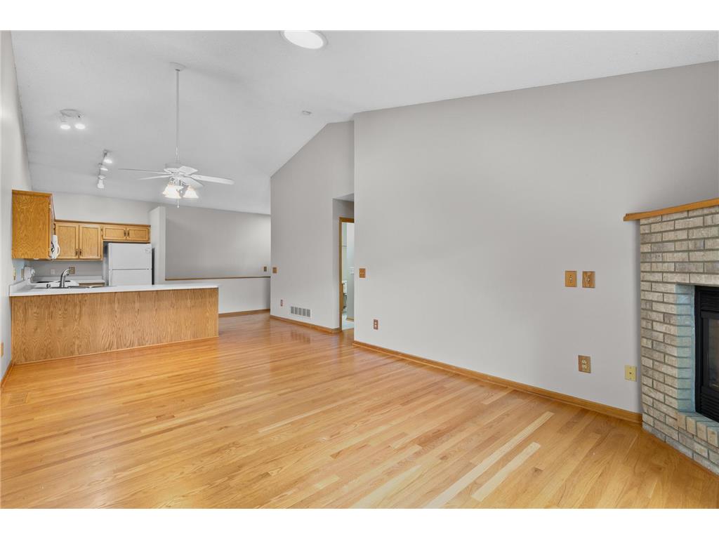 736 86th Lane NW Coon Rapids MN 55433 7093663 image5