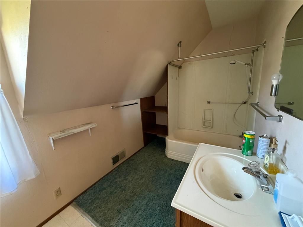 736 Cedar Avenue Westbrook MN 56183 7047409 image16