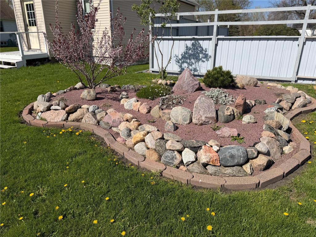 736 Cedar Avenue Westbrook MN 56183 7047409 image5