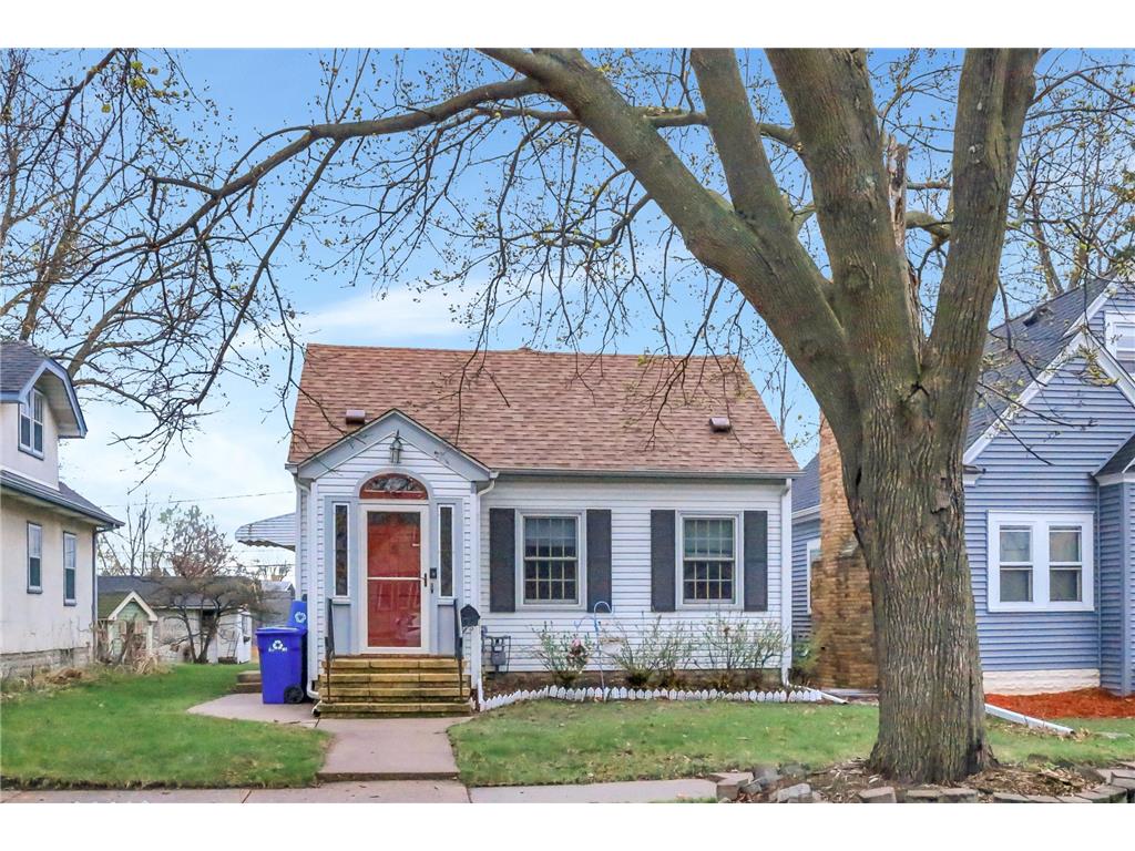 736 Cottage Avenue E Saint Paul MN 55106 7058745 image1