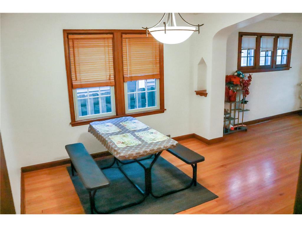 736 Cottage Avenue E Saint Paul MN 55106 7058745 image15