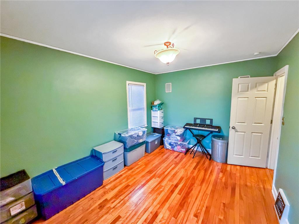 736 Cottage Avenue E Saint Paul MN 55106 7058745 image22