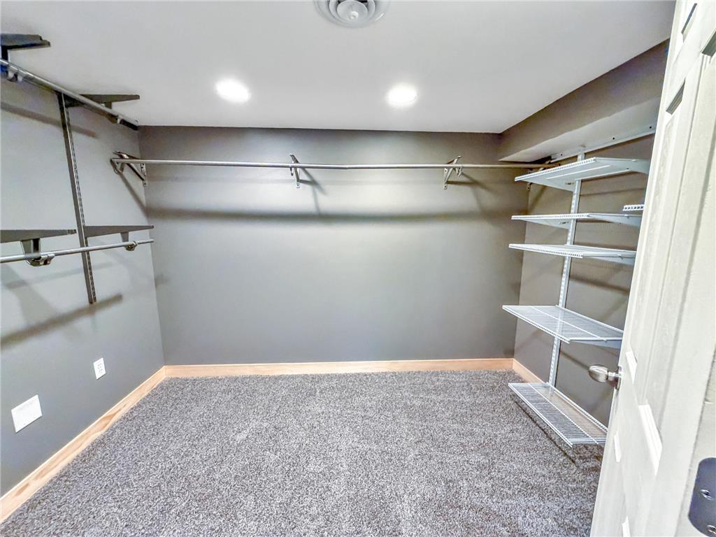 736 Cottage Avenue E Saint Paul MN 55106 7058745 image35