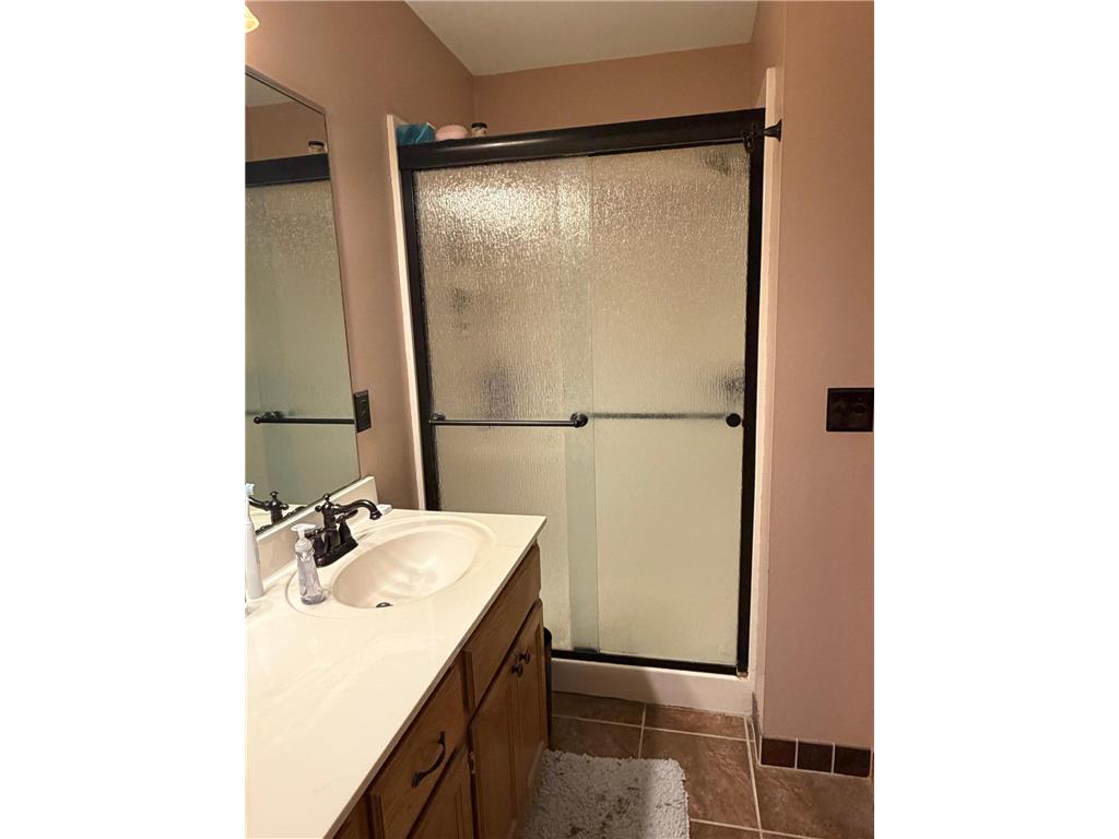 736 E Nicollet Boulevard Burnsville MN 55337 7060101 image11