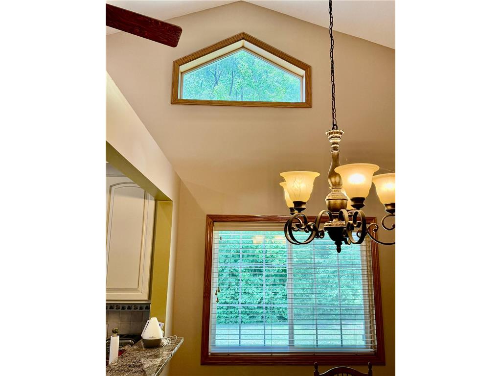 736 E Nicollet Boulevard Burnsville MN 55337 7060101 image8