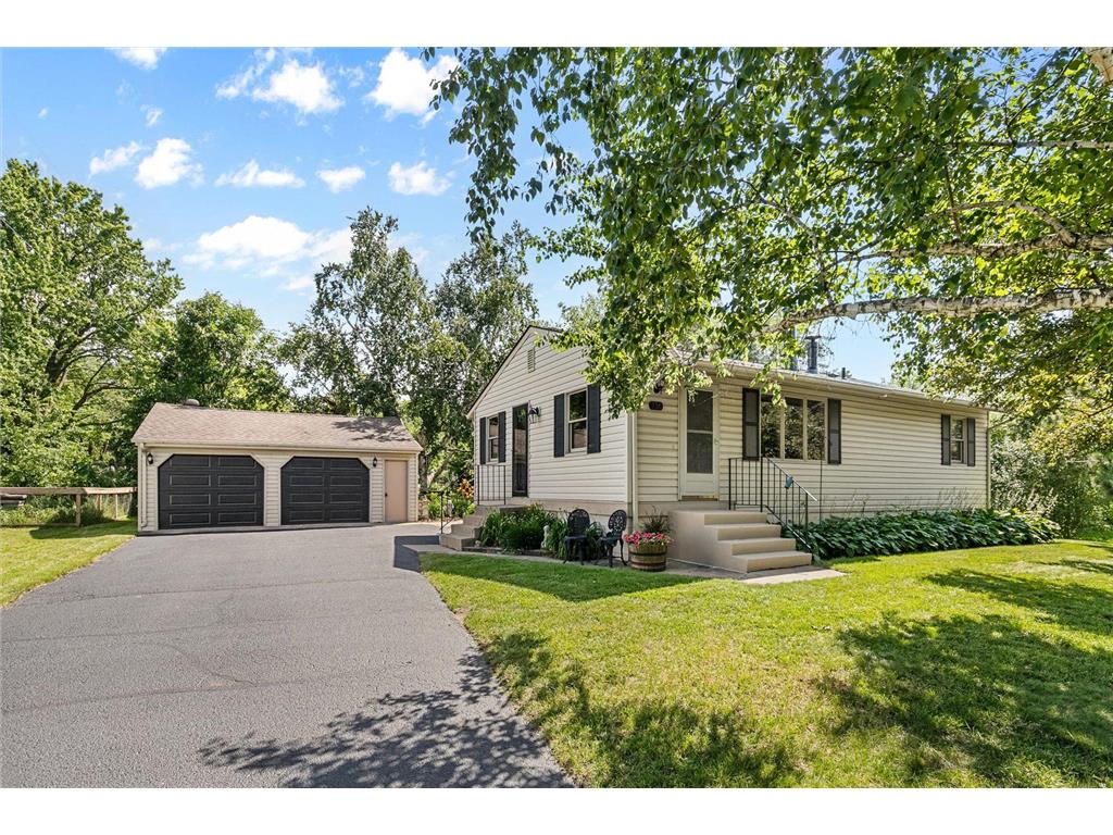 736 Lasso Lane Eagan MN 55123 7106650 image1