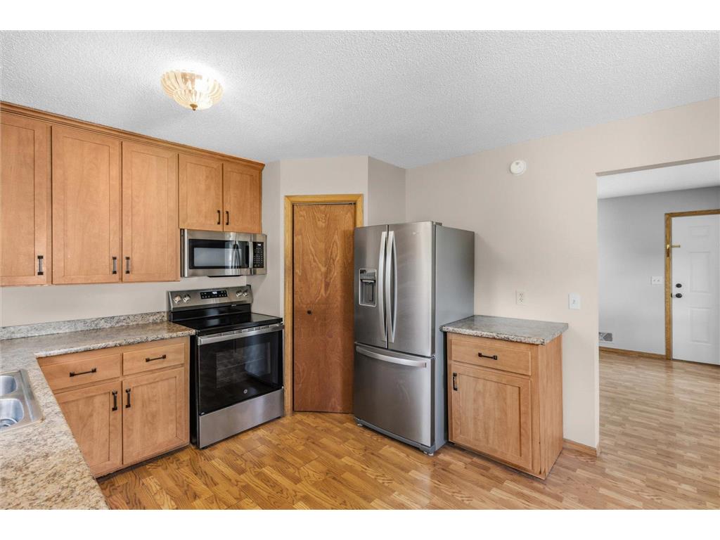 736 Lasso Lane Eagan MN 55123 7106650 image12