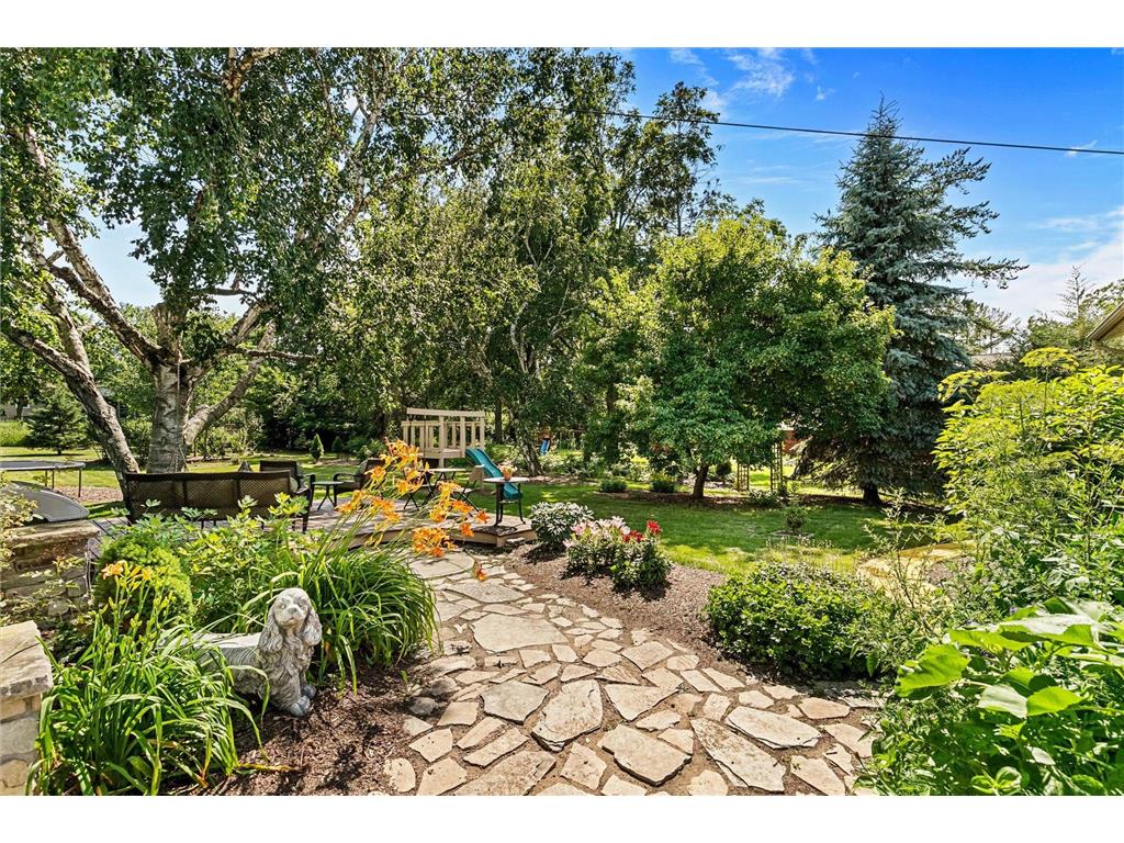 736 Lasso Lane Eagan MN 55123 7106650 image2
