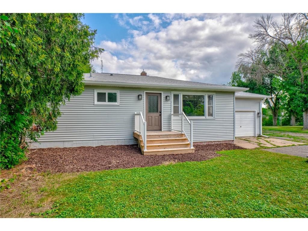 736 180th Avenue Somerset WI 54025 7114325 image1