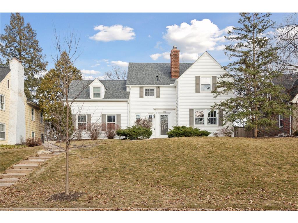 736 Ridge Street Saint Paul MN 55116 6471099 image1