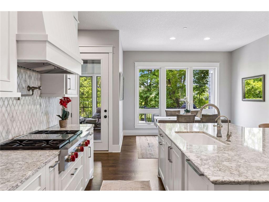 736 Woodland Hill Court Medina MN 55340 7092992 image22