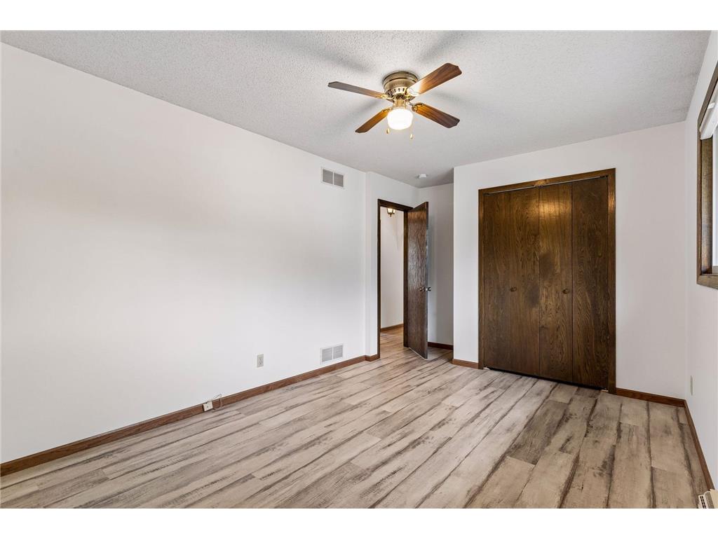 7360 Pinetree Lane NE Fridley MN 55432 7059699 image19
