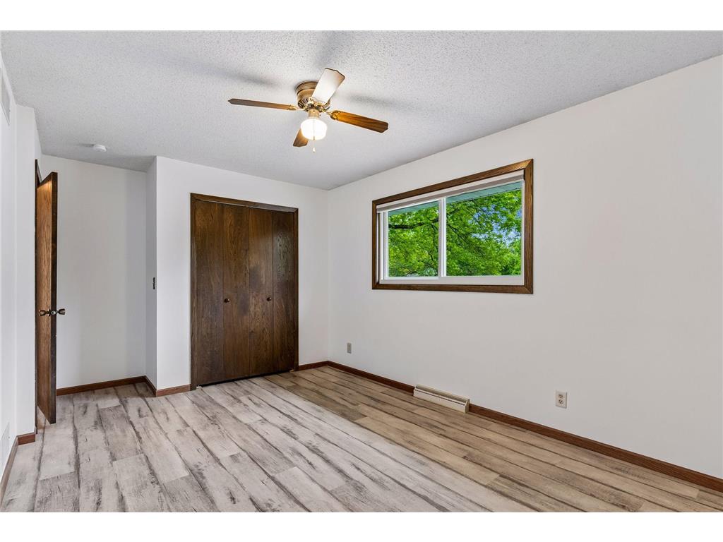 7360 Pinetree Lane NE Fridley MN 55432 7059699 image20