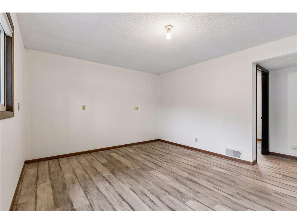 7360 Pinetree Lane NE Fridley MN 55432 7059699 image33