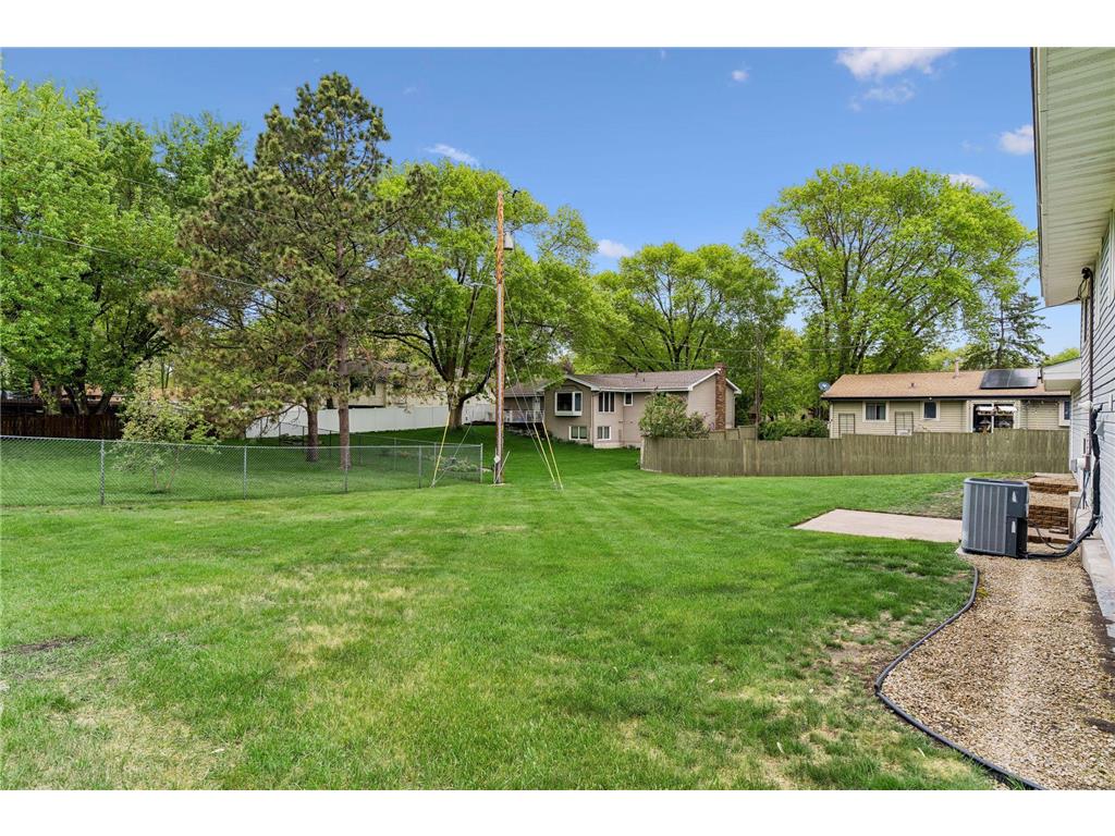 7360 Pinetree Lane NE Fridley MN 55432 7059699 image40