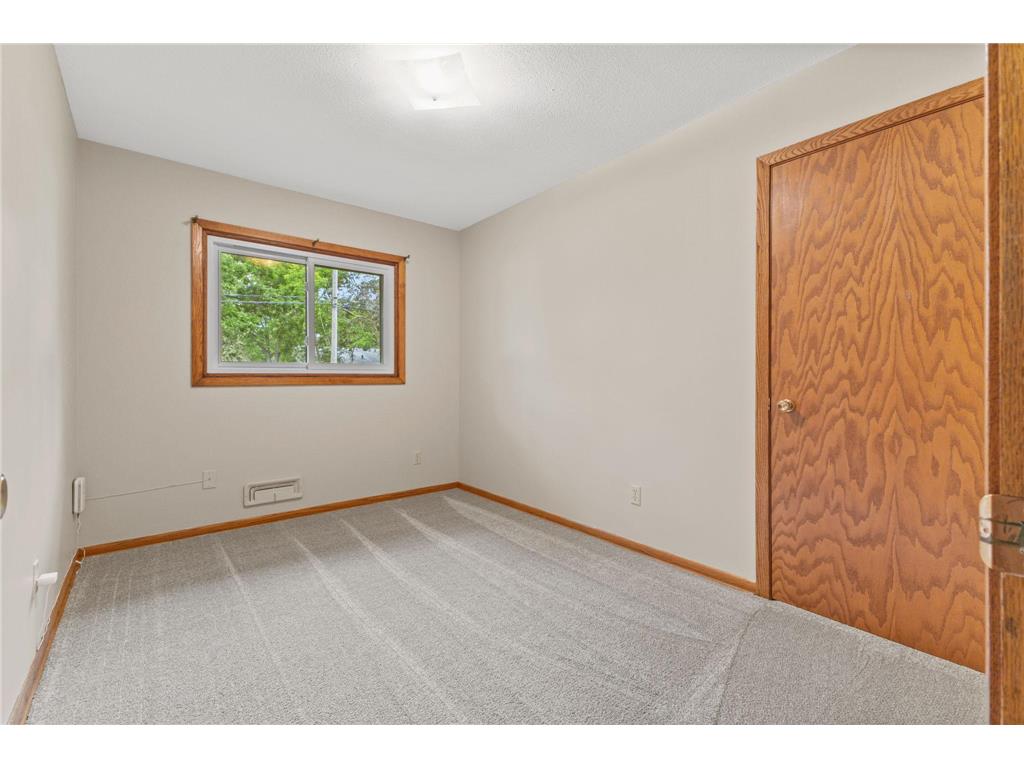 7360 Tempo Terrace NE Fridley MN 55432 7089681 image14