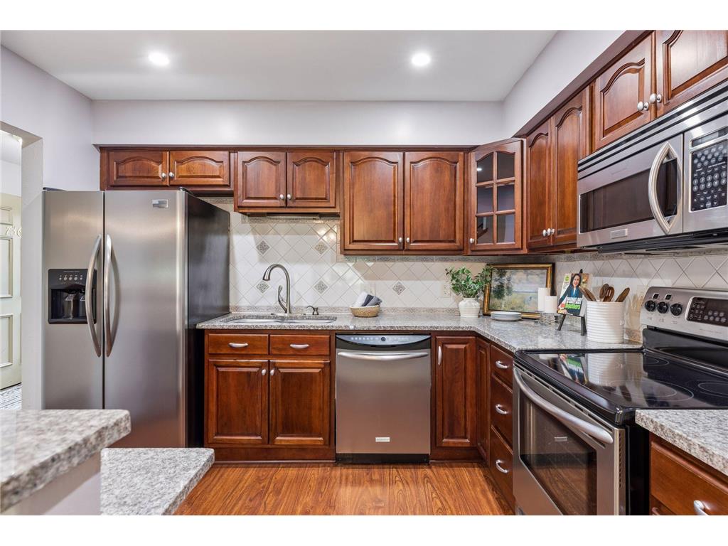 7361 W Franklin Avenue Saint Louis Park MN 55426 7038086 image12