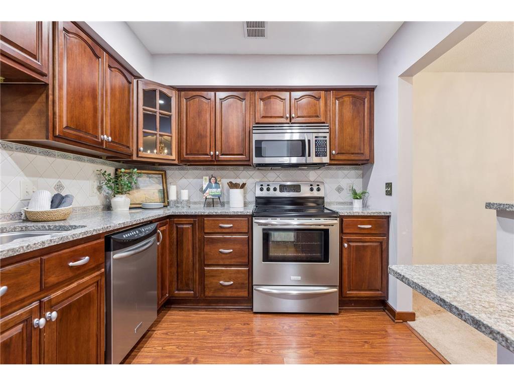 7361 W Franklin Avenue Saint Louis Park MN 55426 7038086 image13