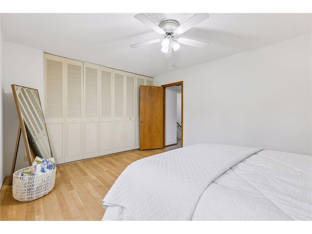 7361 W Franklin Avenue Saint Louis Park MN 55426 7038086 image19