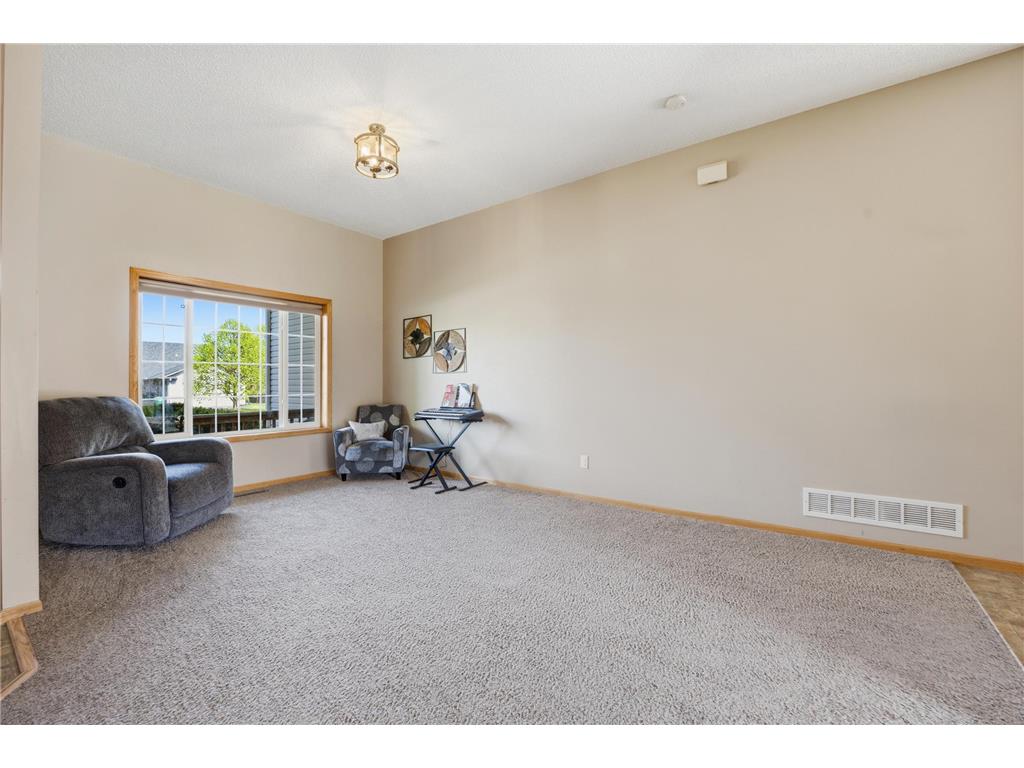 7364 Lambert Avenue NE Otsego MN 55301 7075369 image8