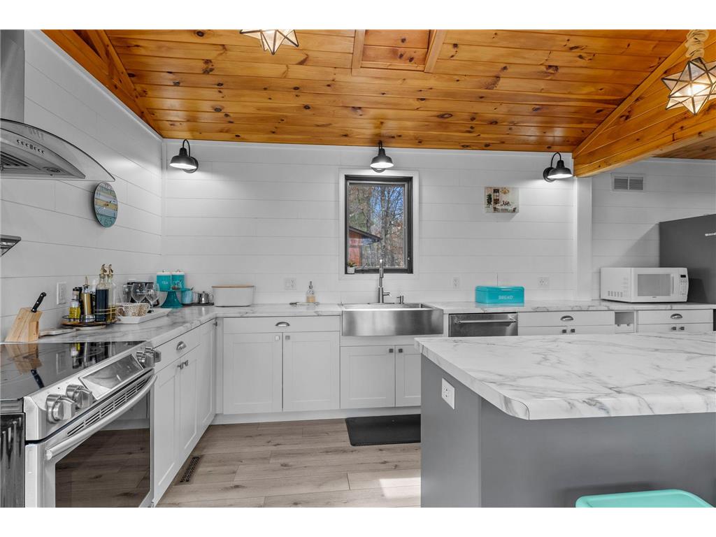 7364 Willow Street E Webster WI 54893 - Yellow River 7089132 image10
