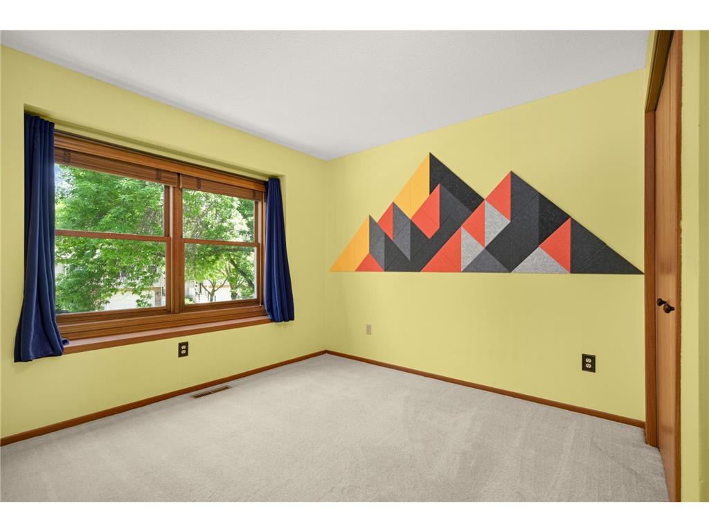 7365 Bren Lane Eden Prairie MN 55346 7048032 image17