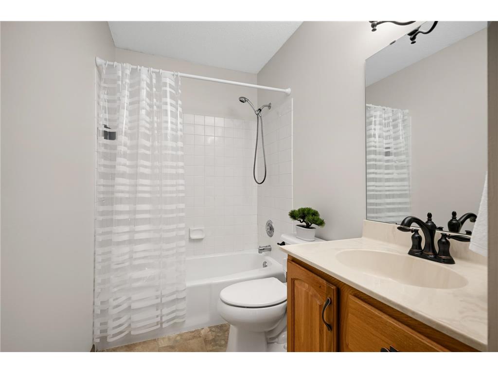 7365 Bren Lane Eden Prairie MN 55346 7048032 image18