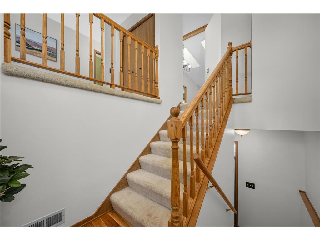 7365 Bren Lane Eden Prairie MN 55346 7048032 image4