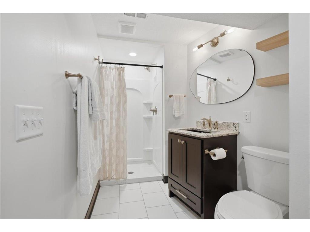 737 Carla Lane Little Canada MN 55109 - Gervais 7088236 image30