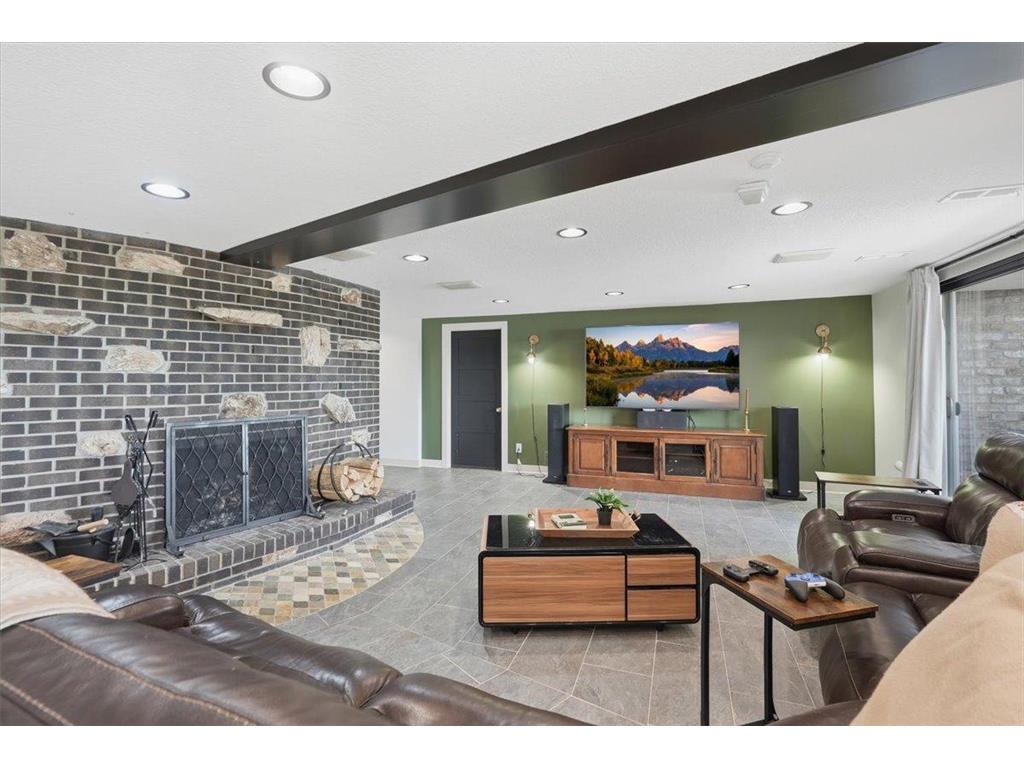 737 Carla Lane Little Canada MN 55109 - Gervais 7088236 image35