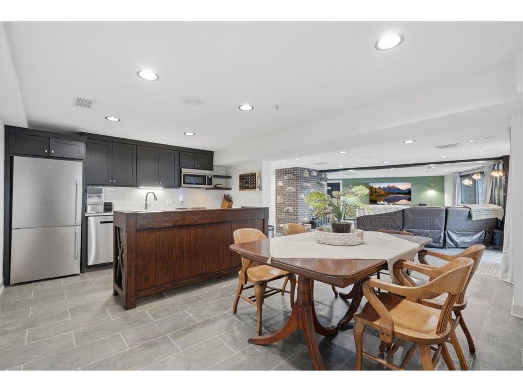 737 Carla Lane Little Canada MN 55109 - Gervais 7088236 image38