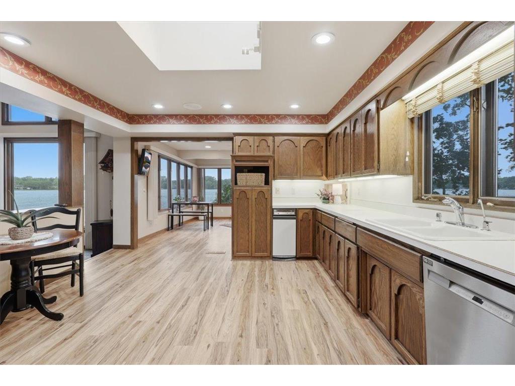 737 Carla Lane Little Canada MN 55109 - Gervais 7088236 image5