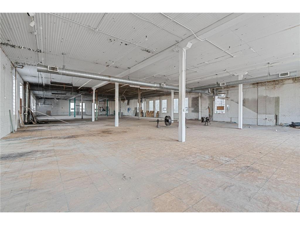 737 E 14th Street Minneapolis MN 55404 6800187 image21