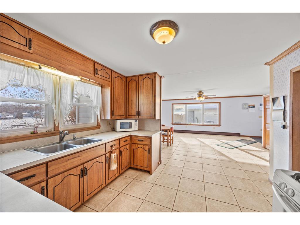 737 Elm Avenue E Delano MN 55328 7007424 image4