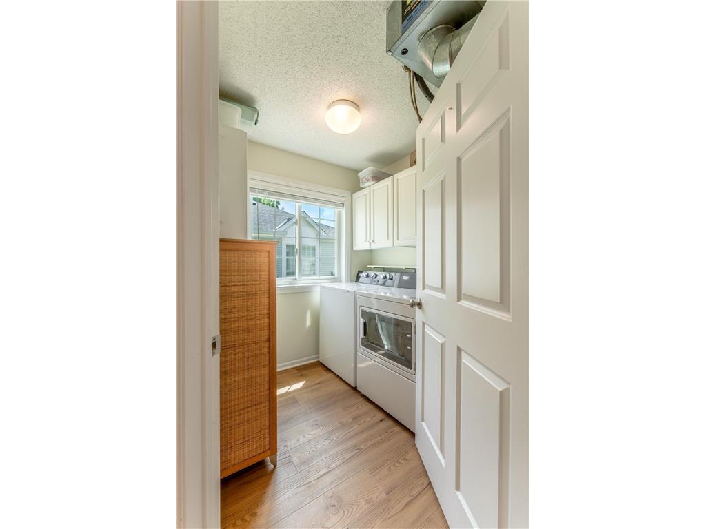 737 Markgrafs Lake Draw Woodbury MN 55129 - Markgrafs 7100459 image18