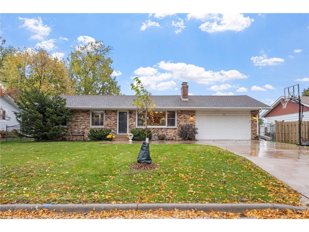 737 McCallum Drive New Brighton MN 55112 6806612 image1