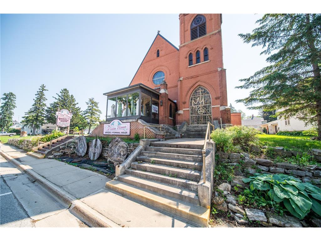 737 Whitewater Ave Saint Charles MN 55972 6741936 image3