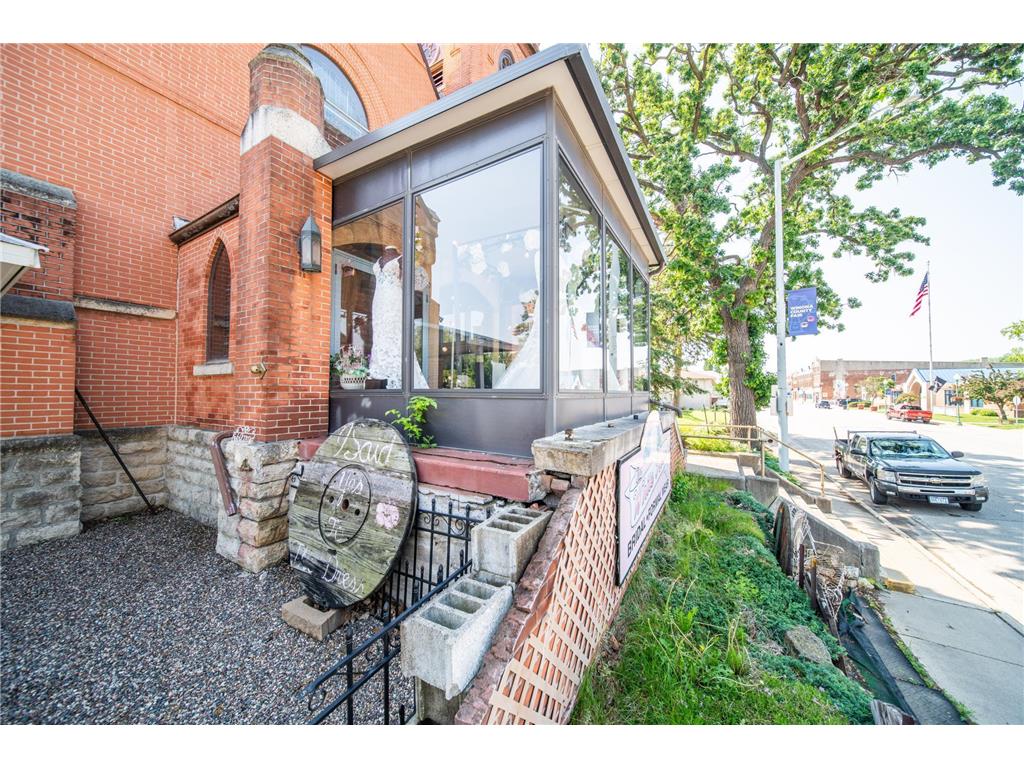 737 Whitewater Ave Saint Charles MN 55972 6741936 image65