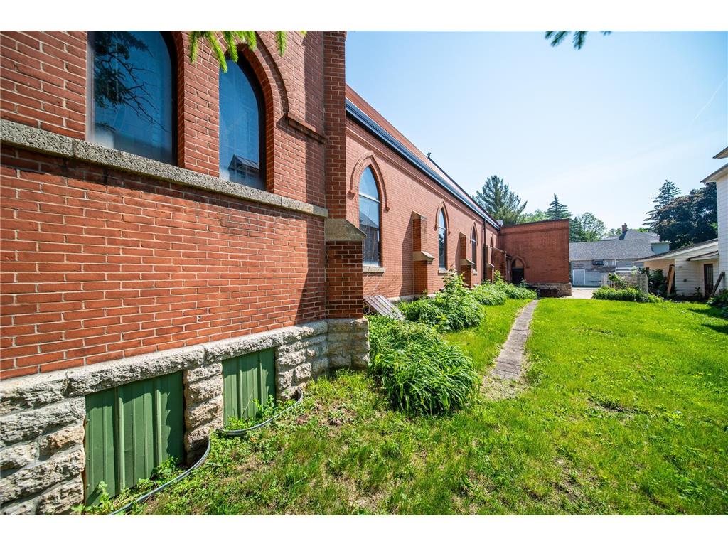 737 Whitewater Ave Saint Charles MN 55972 6741936 image68