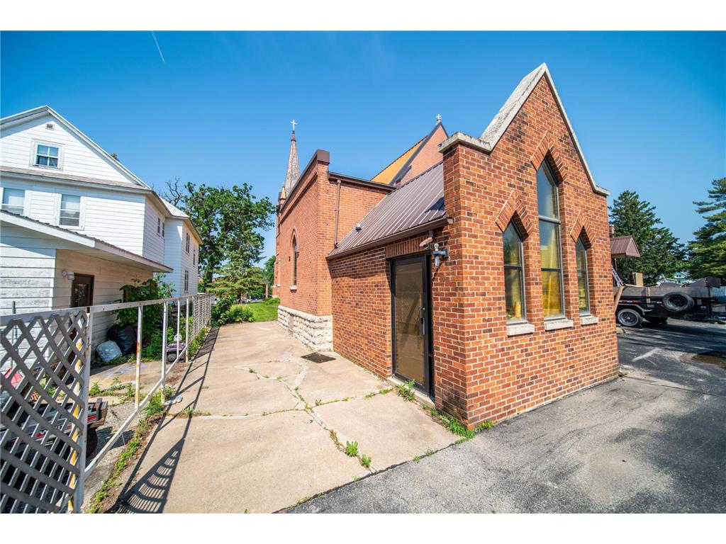 737 Whitewater Ave Saint Charles MN 55972 6741936 image72