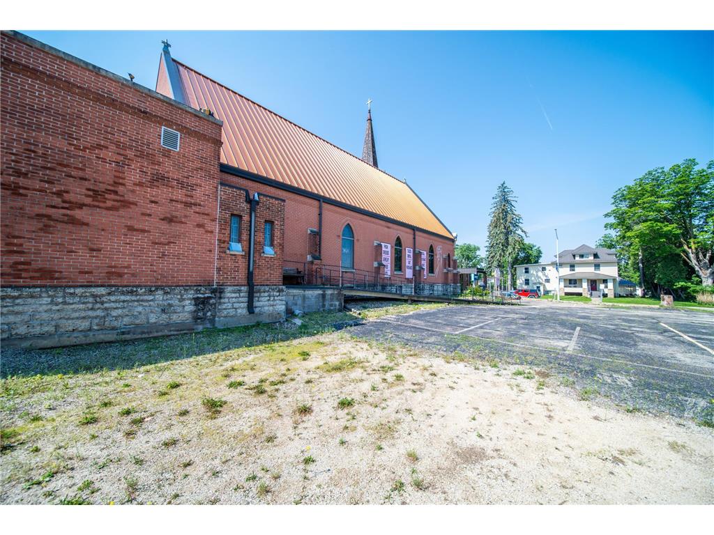 737 Whitewater Ave Saint Charles MN 55972 6741936 image73