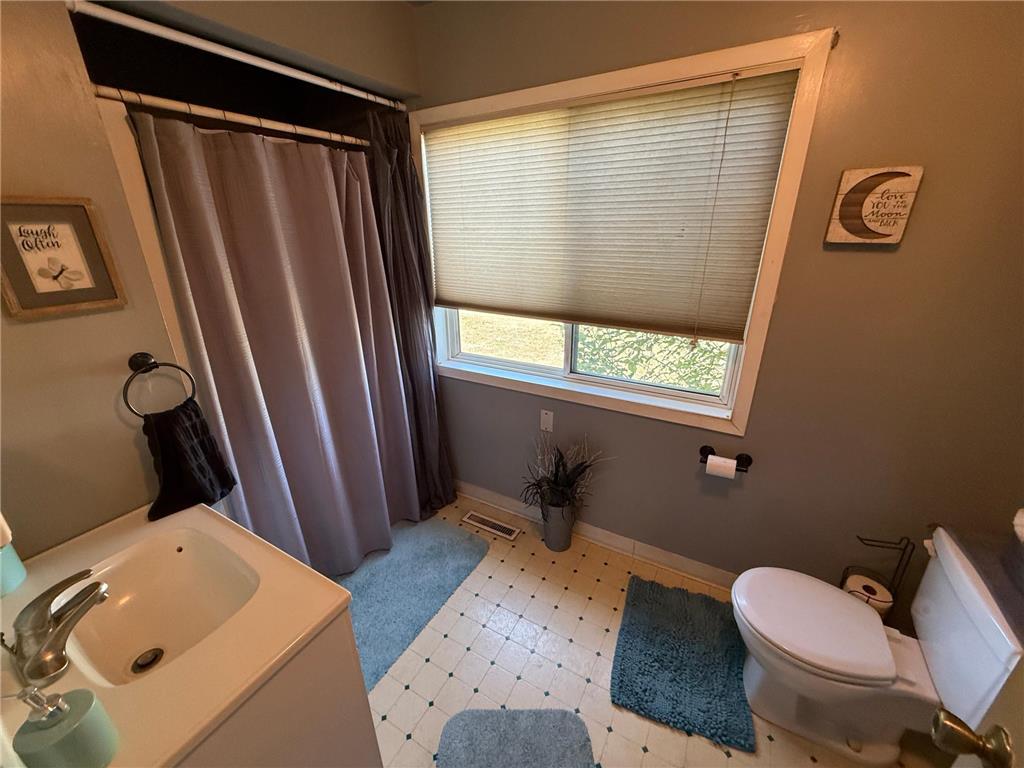 73798 200th Avenue Hayfield MN 55940 7094521 image10