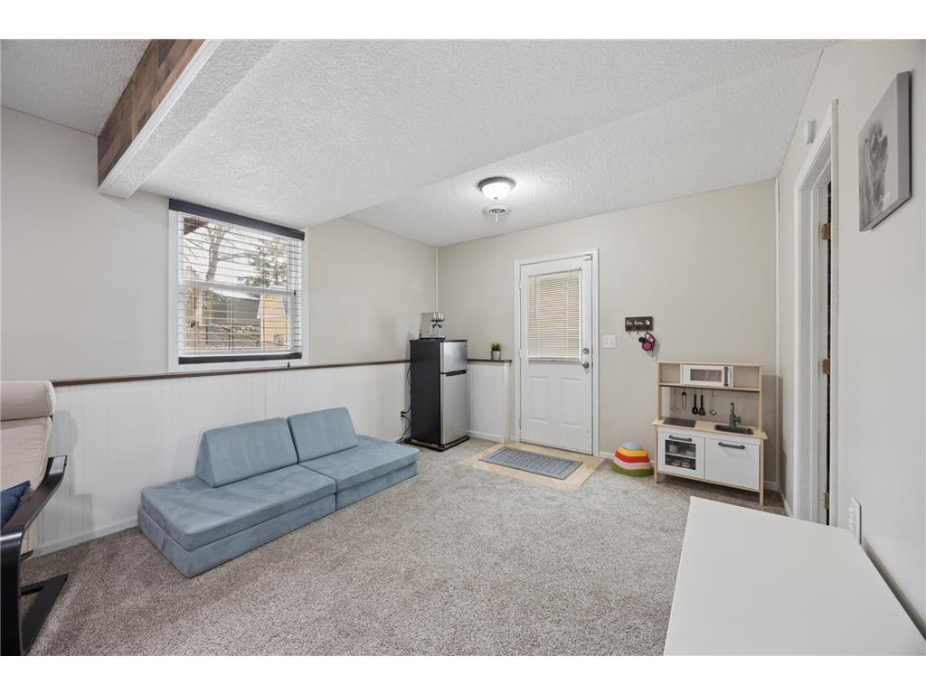 738 N Hay Lake Road Eagan MN 55123 7023522 image14