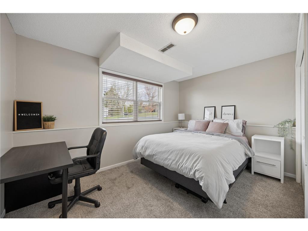 738 N Hay Lake Road Eagan MN 55123 7023522 image15